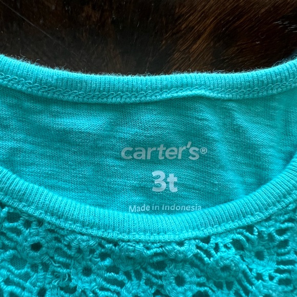 3T Carters tee in like new condition - Picture 2 of 2